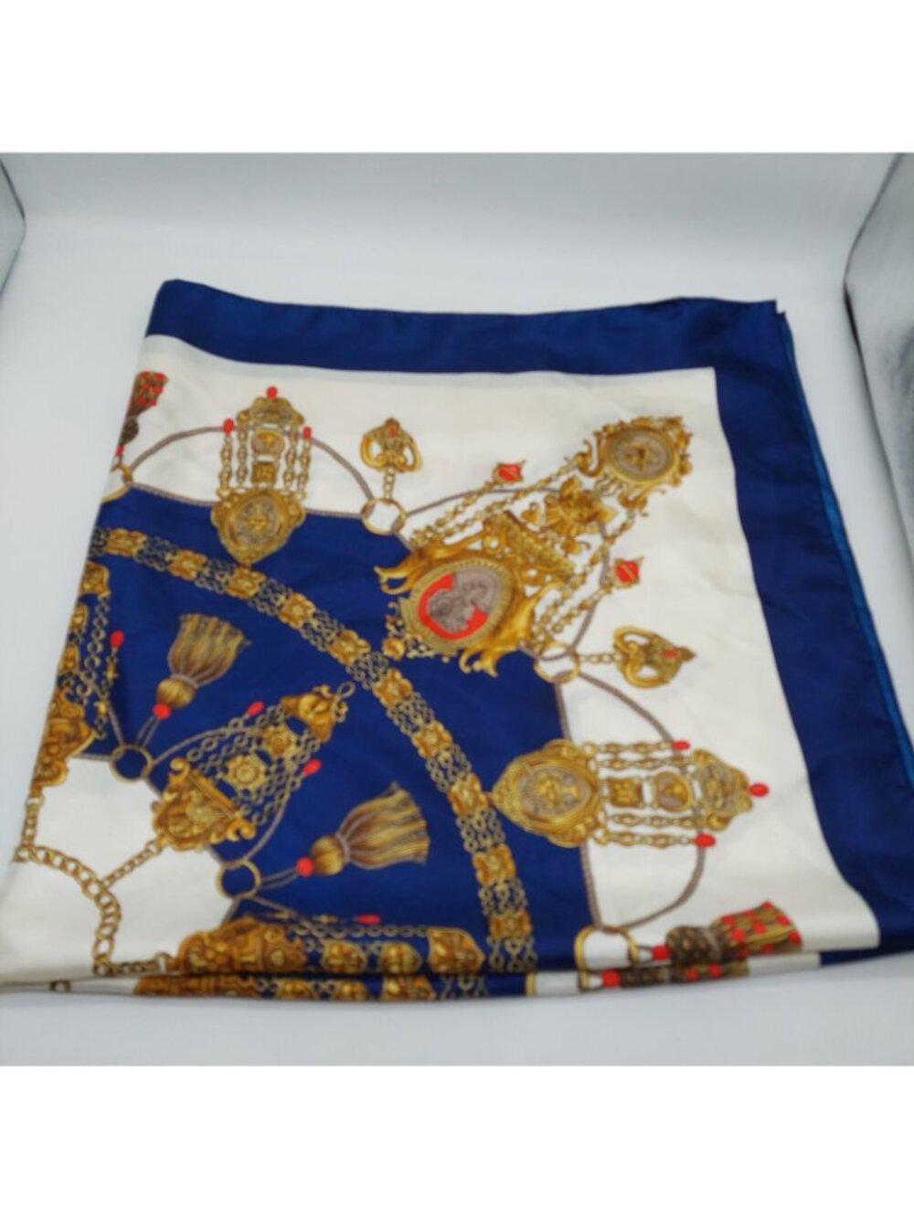 Berkshire Scarf Square 35" Scarf Blue White Gold Chain